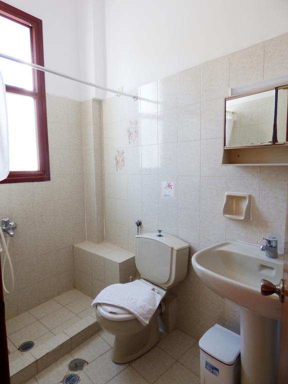 White House Hotel-Apart Karpathos Town  Exterior photo