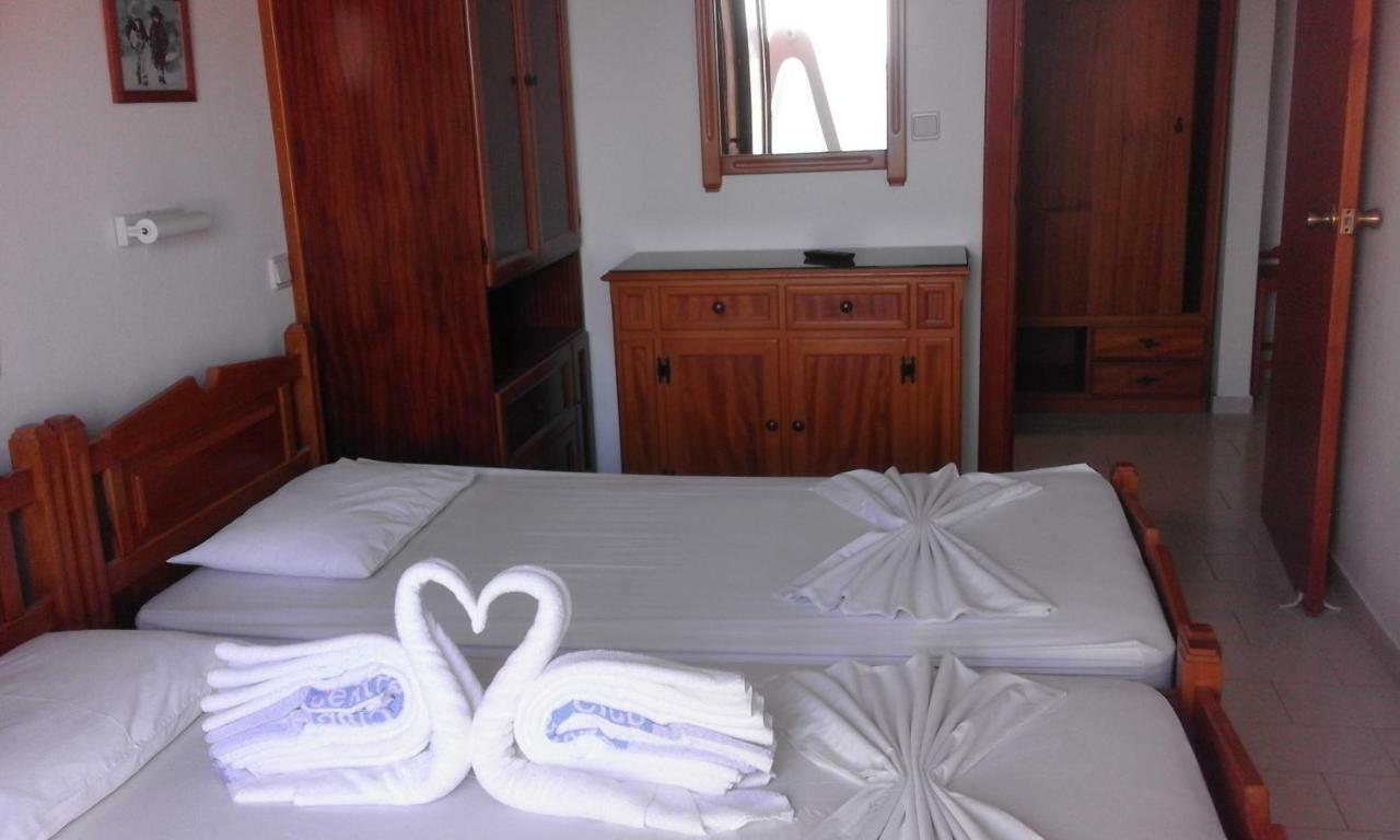 White House Hotel-Apart Karpathos Town  Exterior photo